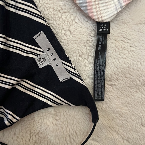 TWO striped bodysuits with snaps - Picture 4 of 5